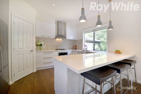 Property photo of 92 Burke Road Ferntree Gully VIC 3156