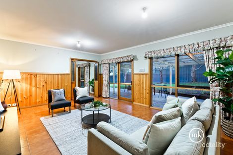 Property photo of 6 Crea Court St Helena VIC 3088