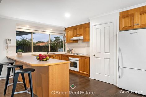 Property photo of 6 Cypress Court Oakleigh South VIC 3167