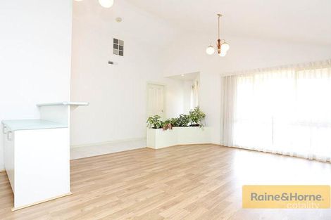 Property photo of 9 Tolson Court Roxburgh Park VIC 3064