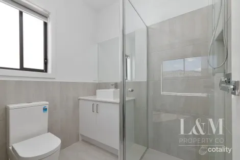 Property photo of 2 Fabular Street Donnybrook VIC 3064