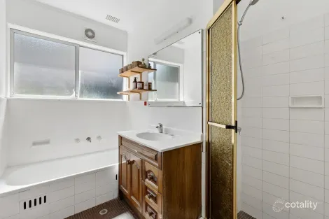 Property photo of 8 Wyang Place Engadine NSW 2233