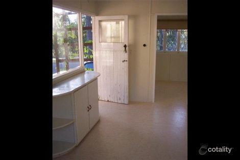 Property photo of 32 Esplanade Point Vernon QLD 4655