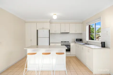 Property photo of 2/41 Daly Boulevard Highton VIC 3216