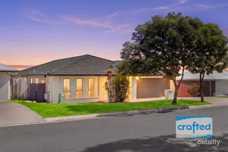 Property photo of 19 Topaz Crescent Logan Reserve QLD 4133