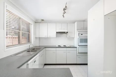 Property photo of 3/28-30 Balmoral Street Balgownie NSW 2519