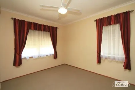 Property photo of 4 Lindsay Street Wodonga VIC 3690