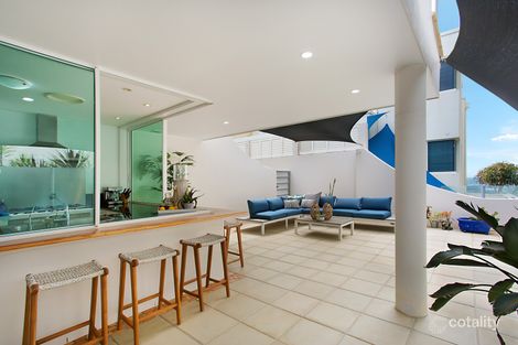 2/105 Albatross Ave, Mermaid Beach, QLD 4218