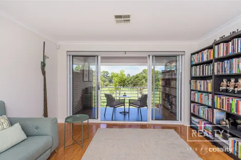 Property photo of 3B Bartlett Crescent Karrinyup WA 6018