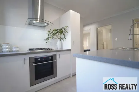 Property photo of 2/5 Arbon Way Lockridge WA 6054