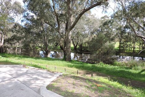 Property photo of 51 Bernley Drive Viveash WA 6056