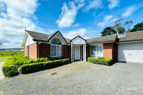 213 Switchback Rd, Hazelwood, VIC 3840