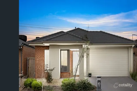 Property photo of 9 Wenachee Street Tarneit VIC 3029