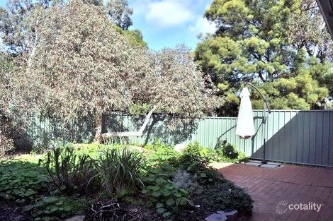 2/4 Shelley Rd, Kalamunda, WA 6076