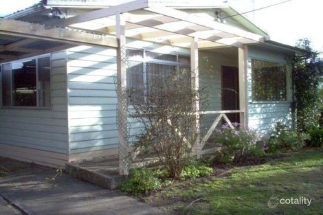 233 Roslyn Rd, Highton, VIC 3216