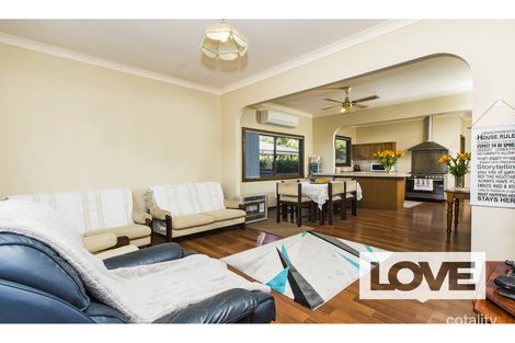 Property photo of 3 Biwong Street Blacksmiths NSW 2281