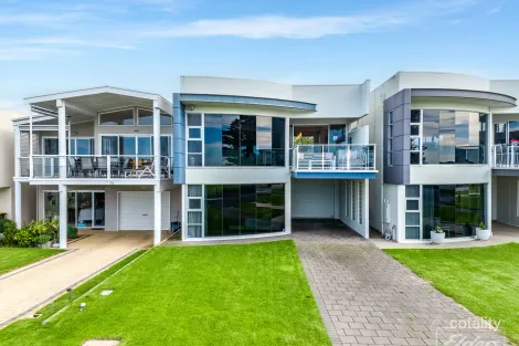 77 Barrage Rd, Goolwa South, SA 5214