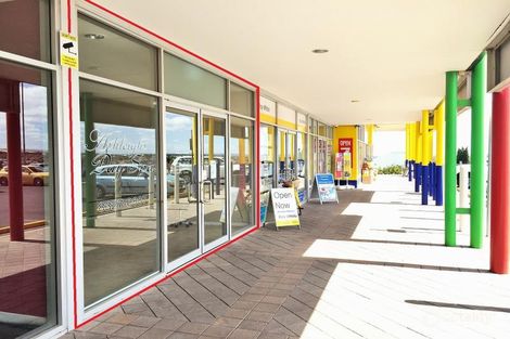 1 Tessier Ct, Moana, SA 5169