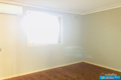 Property photo of 8 Hatfield Road Canley Heights NSW 2166