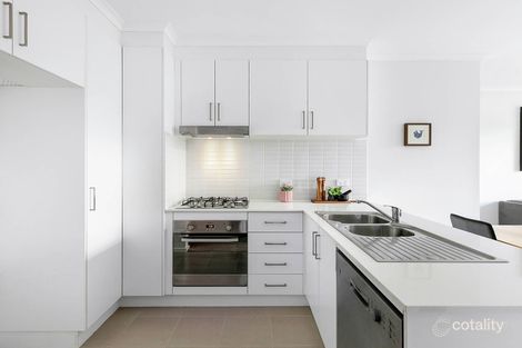 Property photo of 5/20 Clare Burton Crescent Franklin ACT 2913