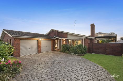15 Greenbank Ct, Leopold, VIC 3224