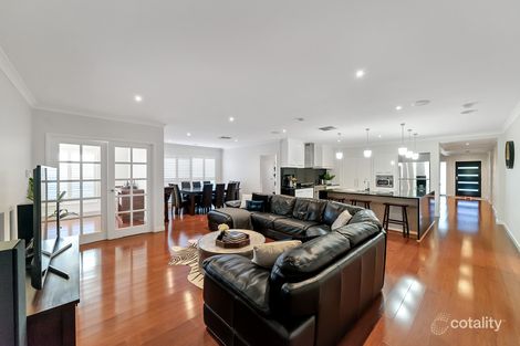 Property photo of 16 Kitchin Road South Morang VIC 3752