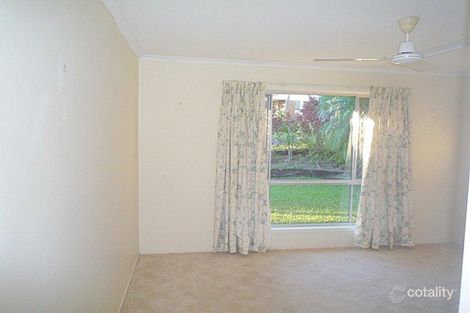 Property photo of 4 Ravenscraig Court Kallangur QLD 4503