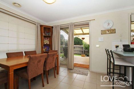 Property photo of 4 Howqua Court Epping VIC 3076