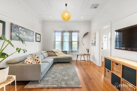 Property photo of 43 Barnard Grove Kew VIC 3101
