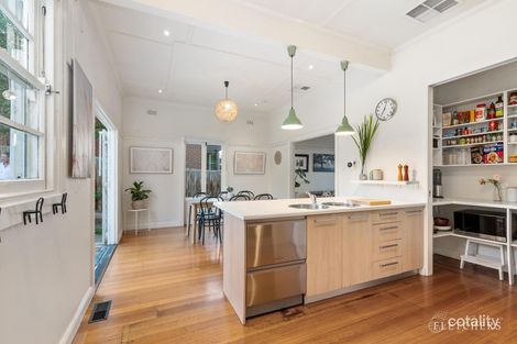 Property photo of 43 Barnard Grove Kew VIC 3101