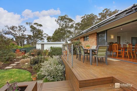 Property photo of 11 Douglas Place Curtin ACT 2605