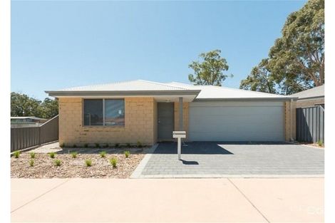 84/86e Belmont Rd, Kenwick, WA 6107