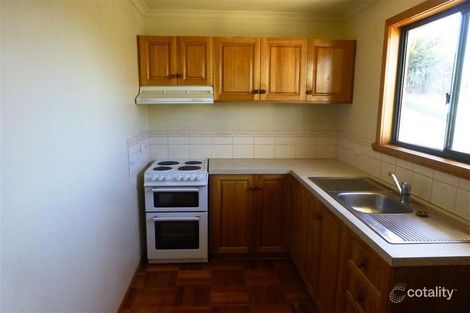 Property photo of 6 Beatty Street Beauty Point TAS 7270