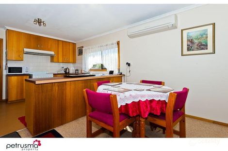 Property photo of 16 Dowsing Avenue Dowsing Point TAS 7010