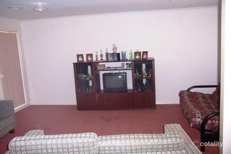 Property photo of 53 Baden Powell Drive Tarneit VIC 3029