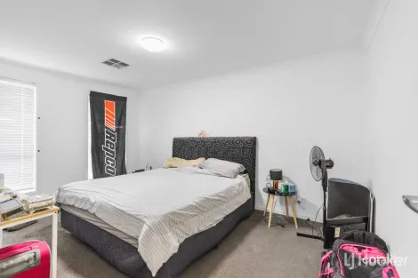 Property photo of 9 Olympic Way Munno Para West SA 5115