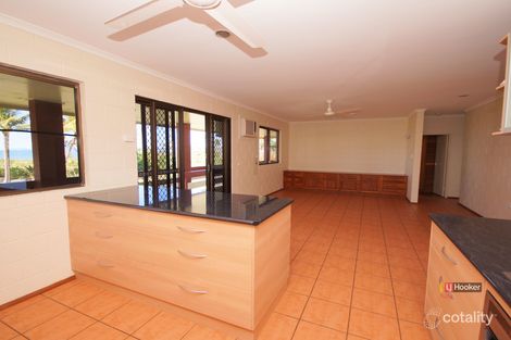 Property photo of 79 Taylor Street Tully Heads QLD 4854