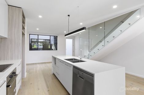 4/158 Pigdons Rd, Highton, VIC 3216