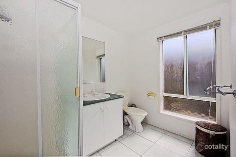Property photo of 15 Bembridge Mews Craigieburn VIC 3064