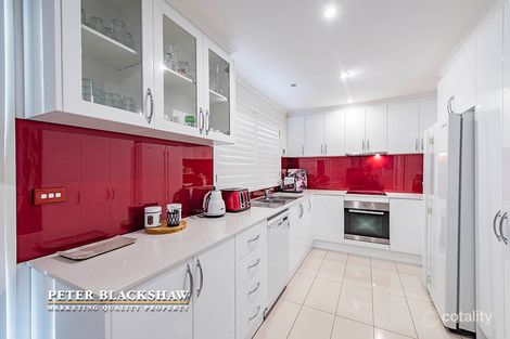 Property photo of 17 Rosman Circuit Gilmore ACT 2905