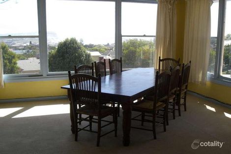 Property photo of 8 Hillcrest Road Merewether NSW 2291