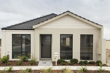 15 Lazuli Rise, Wellard, WA 6170