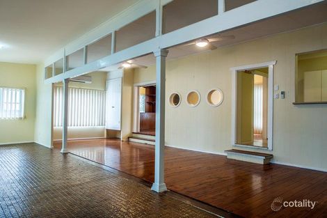Property photo of 115 Kullaroo Road Summerland Point NSW 2259