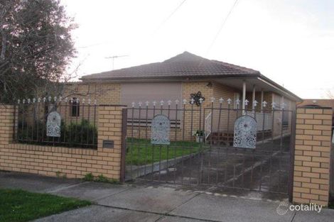 Property photo of 26 Pottenger Way St Albans VIC 3021