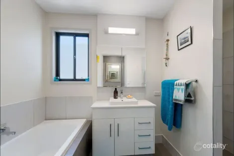 Property photo of 9 Prosperity Drive Birtinya QLD 4575