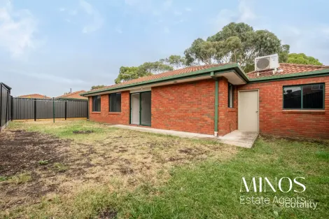 Property photo of 2 Buick Crescent Mill Park VIC 3082