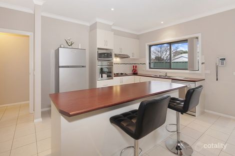 Property photo of 2/19 Westcliffe Crescent Sebastopol VIC 3356