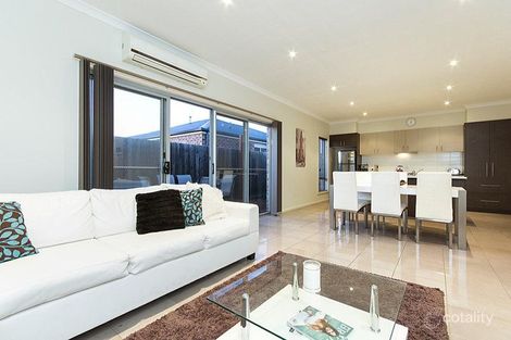 Property photo of 4/9 Carruthers Court Thomson VIC 3219