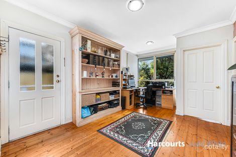 Property photo of 25 Kauri Grove Glen Waverley VIC 3150