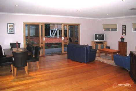 Property photo of 90 Shady Grove Forest Hill VIC 3131